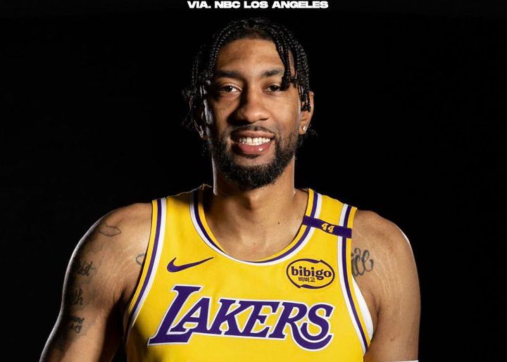 अमेरिकी मीडिया: वुड ने अपने घर पर तीन चोरों का सामना किया और बंदूक से उन्हें डरा दिया