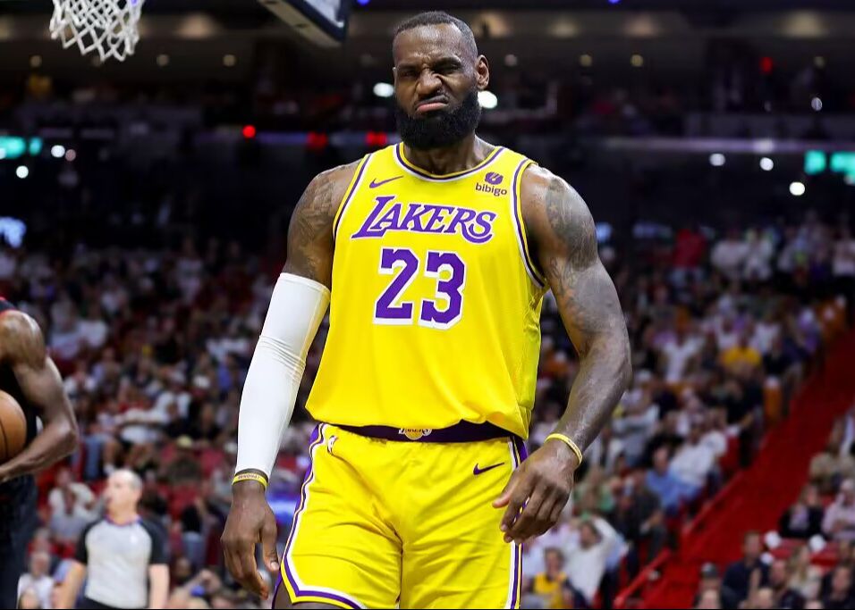 अमेरिकी रिपोर्टर: जेम्स ने कभी व्यापार के लिए नहीं कहा, उससे मिलने की उम्मीद रखने वाली टीमें जानबूझकर अफवाहें फैलाती हैं