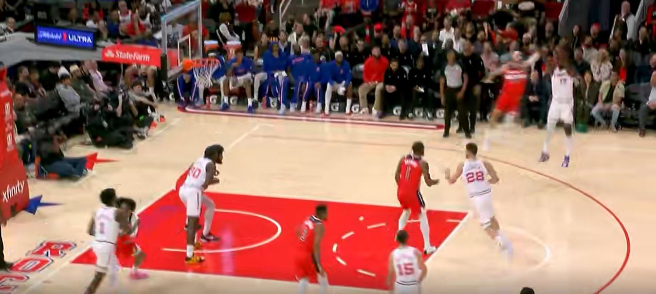 पूर्ण मारक क्षमता! 4 रॉकेट्स खिलाड़ियों ने मध्यांतर में दोहरे अंक में स्कोर किया और मध्यांतर में 81 अंक बनाए