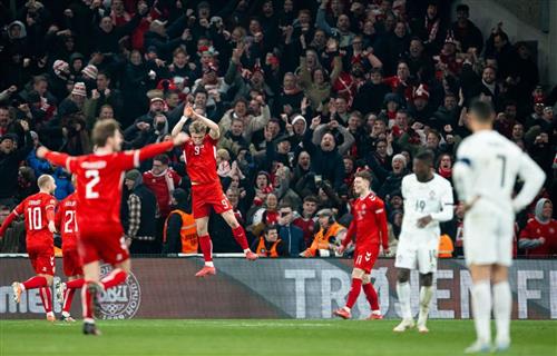 डेनमार्क बनाम पुर्तगाल