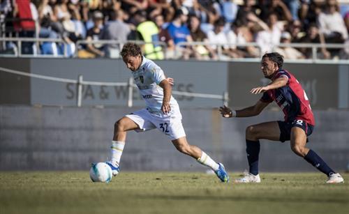 कैग्लियारी बनाम फ्रोसिनोन