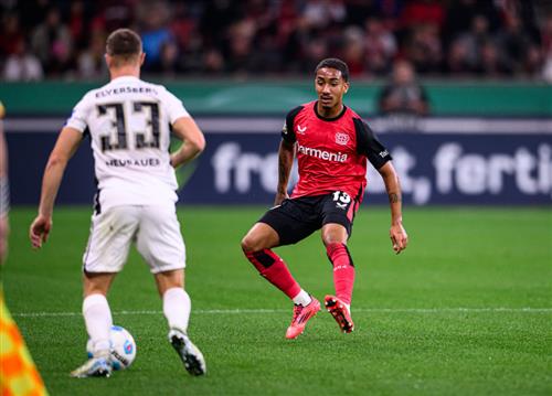 बायर लीवरकुसेन बनाम एसवी एल्वर्सबर्ग