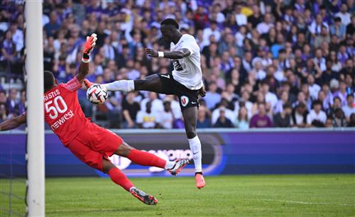 टूलूज़ बनाम एंगर्स एससीओ