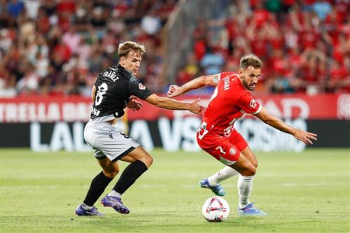 गिरोना बनाम रोबो