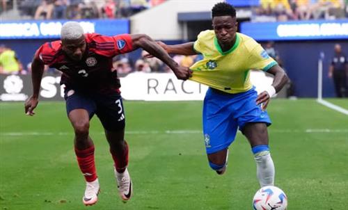 ब्राज़ील बनाम कोस्टा रिका