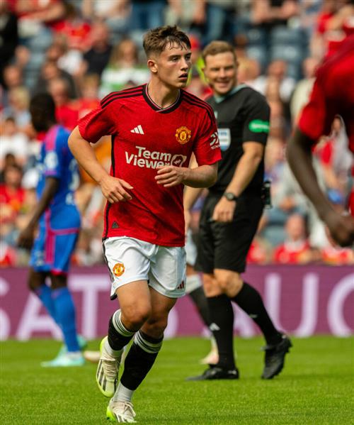 मैनचेस्टर यूनाइटेड बनाम ल्योन